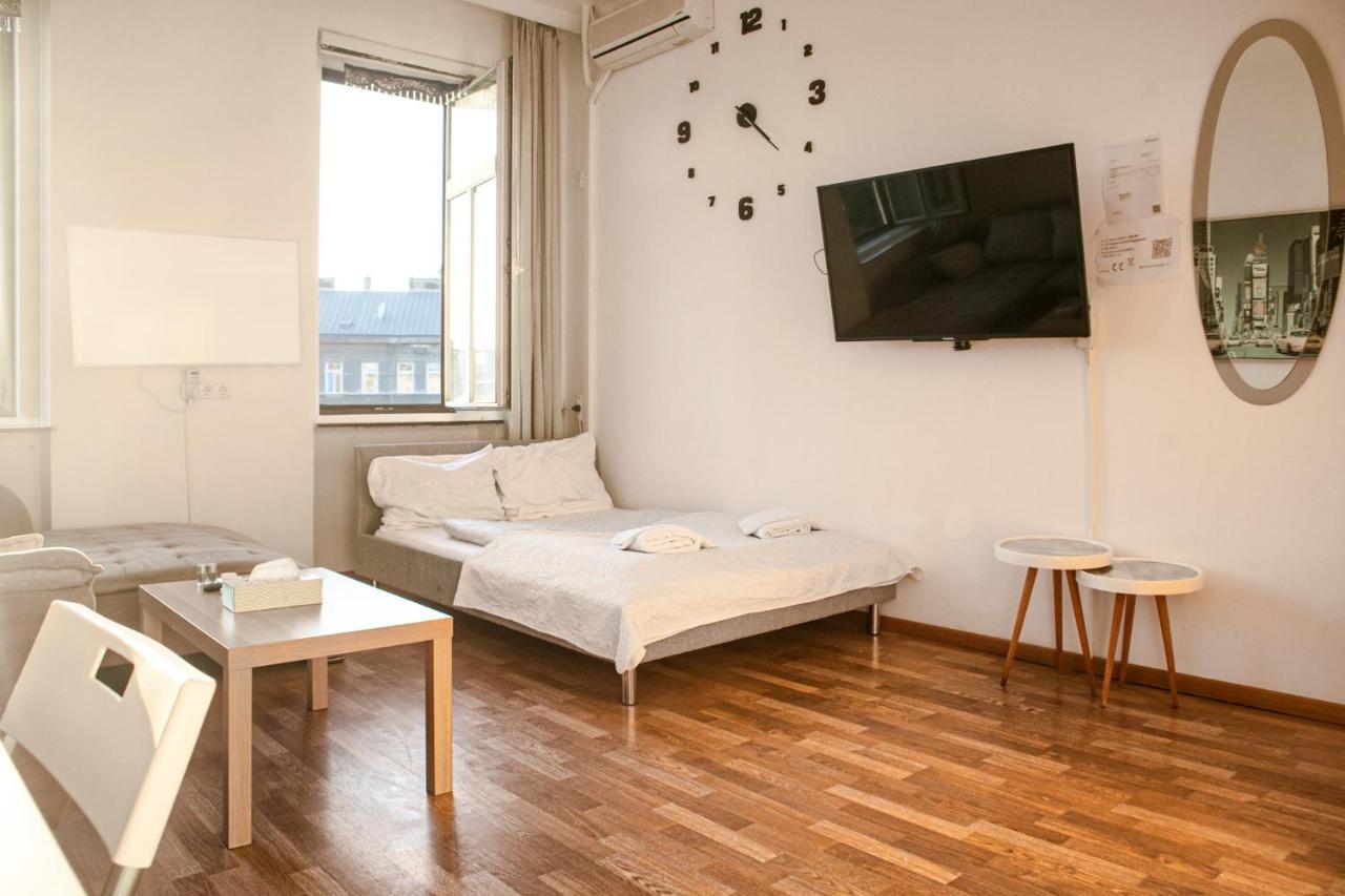 Joyful 2Br Apt. @ Millenium Tower And The Danube Wina Bagian luar foto