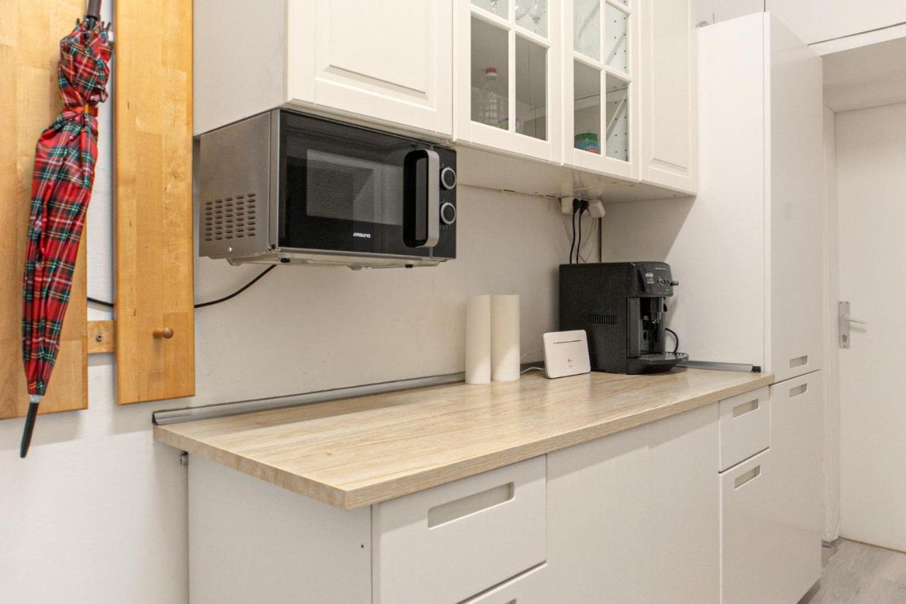 Joyful 2Br Apt. @ Millenium Tower And The Danube Wina Bagian luar foto